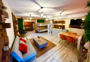 Roots Apartment 2